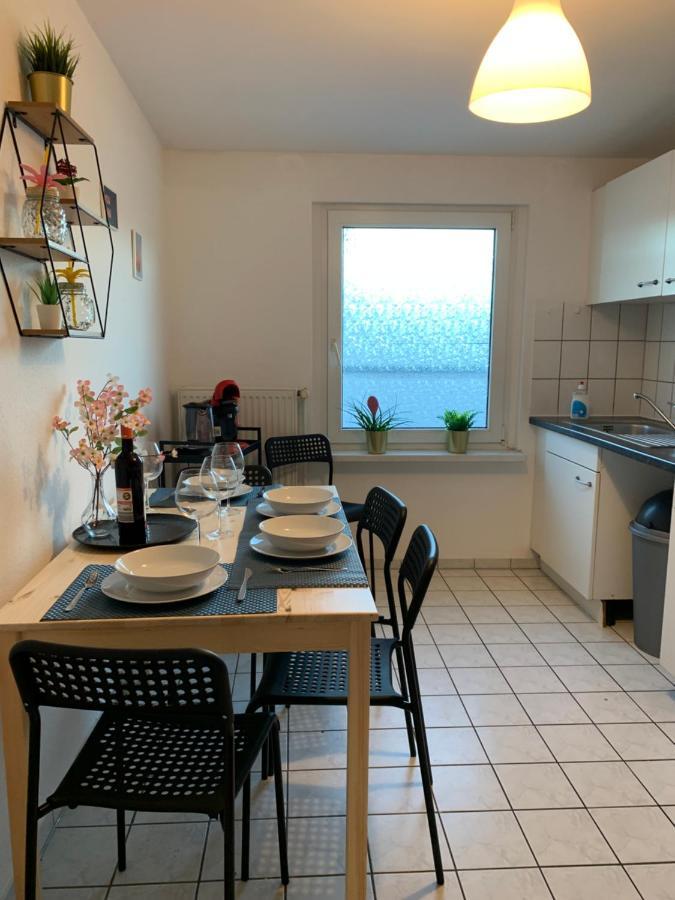 Blue Chili 21-4 - 3 Schlafzimmer - 7 Betten - Wlan - Balkon Магдебург Екстериор снимка